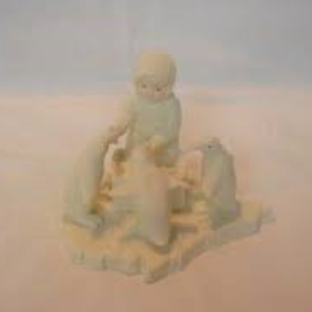 Department 56 Snowbabies "Helpful Friends"